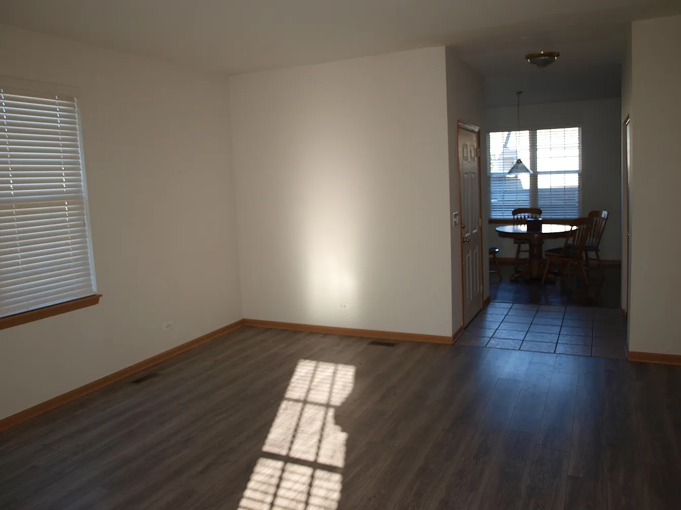 Gallery view 26 of 13128 W Sheffield Ln, Beach Park, IL, 60083