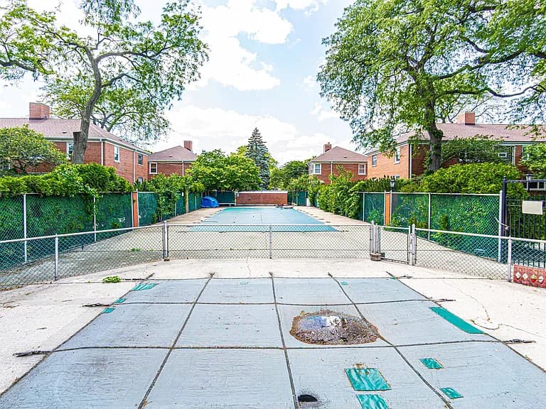 Gallery view 12 of 6554 N Ridge Blvd #2, Chicago, IL, 60626