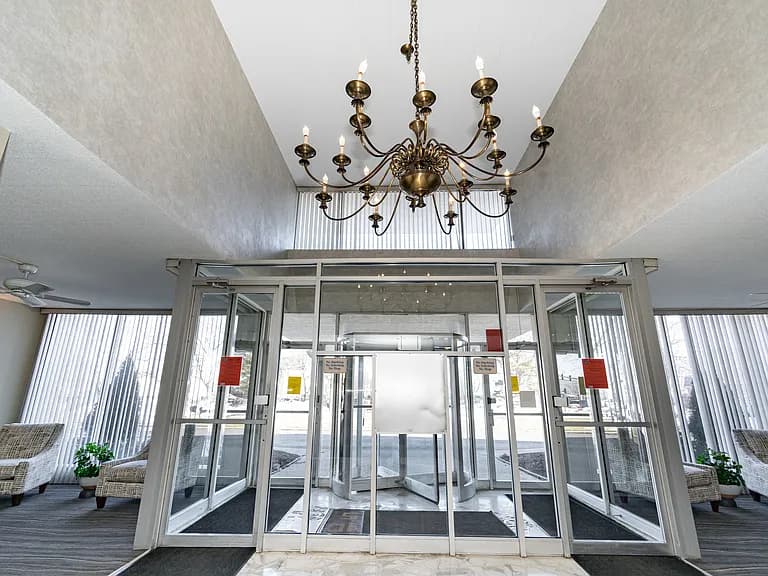 Gallery view 21 of 8801 W Golf Rd APT 2F, Niles, IL, 60714