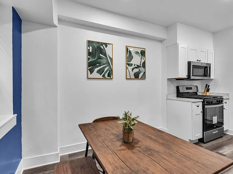 Gallery view 14 of 5335 N California Ave Apt 103, Chicago, IL 60625