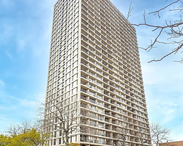 Exterior of 1960 N Lincoln Park West Ave #2212, Chicago, IL, 60614