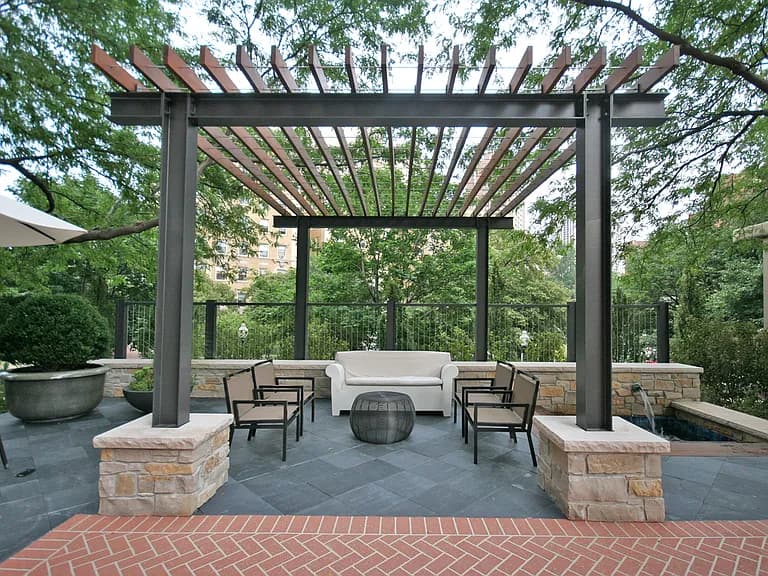 Gallery view 14 of 1960 N Lincoln Park West Ave #2212, Chicago, IL, 60614