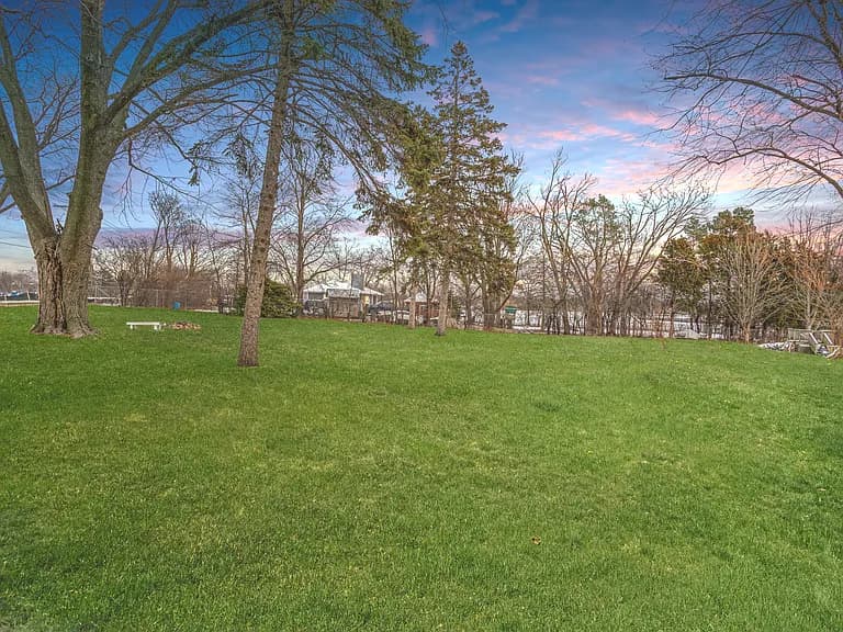 Gallery view 2 of 4N135 Lombard Rd, Addison, IL, 60101