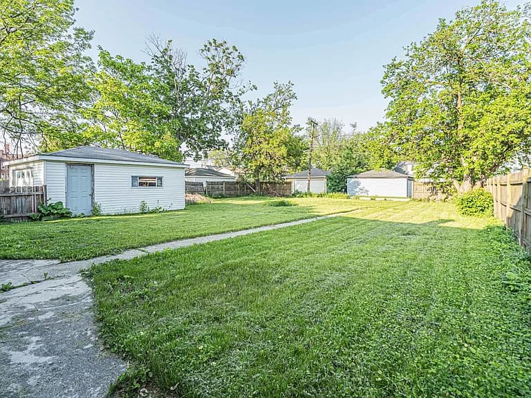 Gallery view 7 of 193 May St, Bensenville, IL 60106