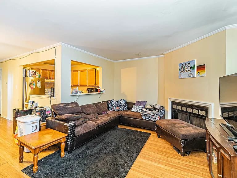 4259 Jennifer Ln Unit 3B property image