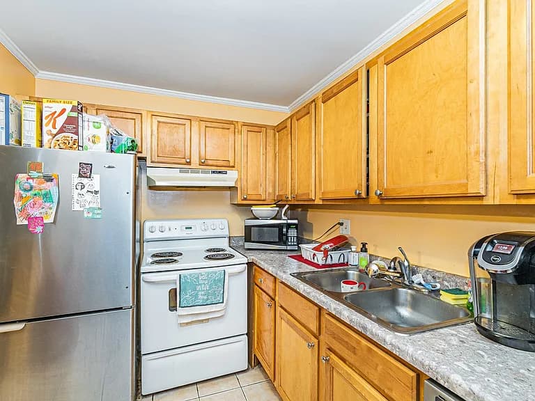 4259 Jennifer Ln Unit 3B property image