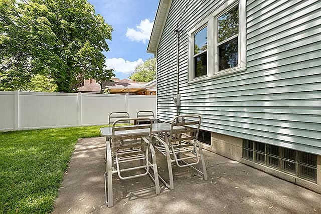 1495 Oakwood Ave property image