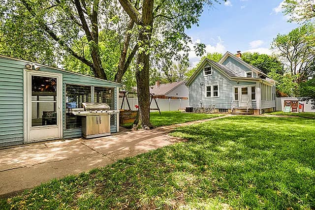 1495 Oakwood Ave property image