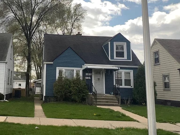 3915 W 85th St property image